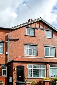 Terraced house to rent in Hessle Avenue, Leeds LS6