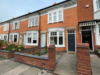 Terraced house to rent in Knighton Church Road, Leicester LE2
