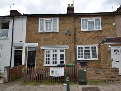 Terraced house to rent in Queens Road, Waltham Cross, Hertfordshire EN8