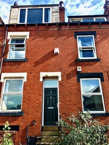 Terraced house to rent in Spring Grove Walk, Leeds LS6