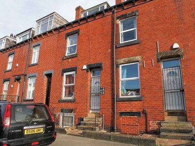Terraced house to rent in Spring Grove Walk, Leeds LS6