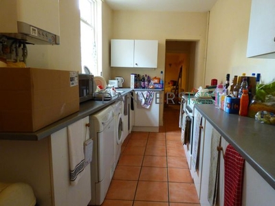Terraced house to rent in Windermere Street, Leicester LE2