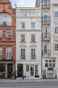 Town house for sale in Curzon Street, London W1J