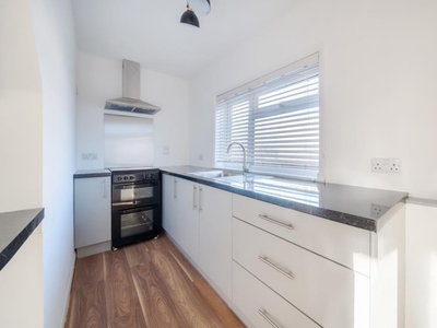 1 Bed Flat/Apartment To Rent in Chapel Street, Thatcham, RG18 - 606