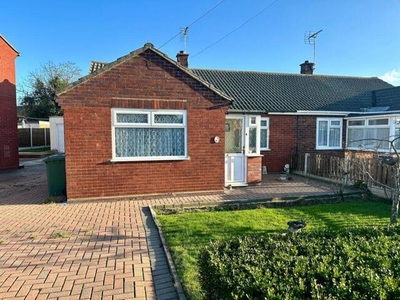 2 Bedroom Bungalow Stanford Le Hope Thurrock