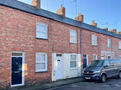 2 Bedroom Terraced House For Sale In Banbury