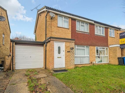 3 Bedroom Semi-detached House For Sale In Maidenhead