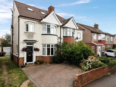 5 Bedroom House Hounslow Greater London