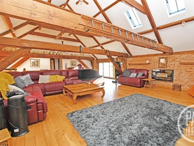 Barn conversion for sale in Hobland Road, Bradwell NR31