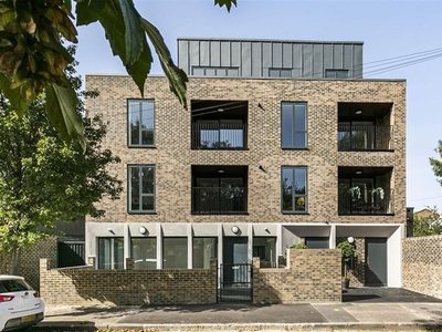 Block of flats for sale in Clinton Road, London E7