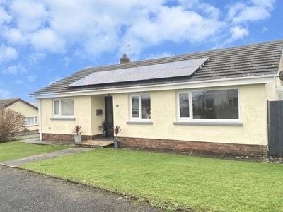 Bungalow for sale in Gainer Way, Jameston, Tenby SA70