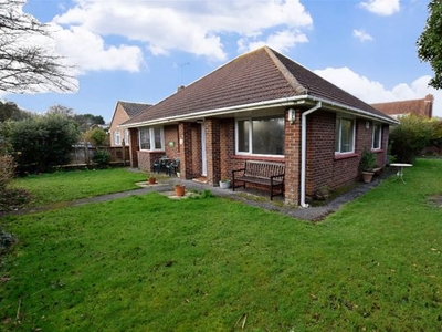 Detached bungalow to rent in 2 Ancton Close, Elmer, Bognor Regis, West Sussex PO22