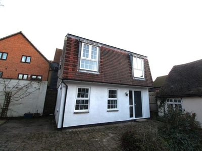 Detached house to rent in Hitchin Street, Baldock SG7