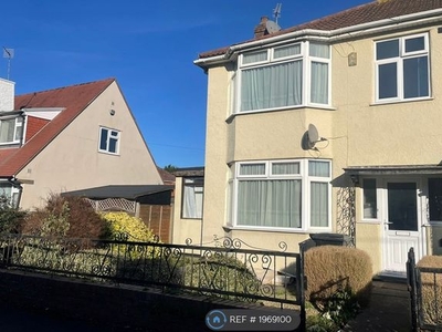 End terrace house to rent in Felstead Road, Bristol BS10