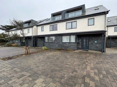 End terrace house to rent in Rhubarb Hill, Newquay TR8