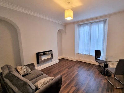 Flat to rent in Hardgate, Holburn, Aberdeen AB10