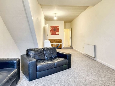Flat to rent in Oxford Street, Leicester LE1