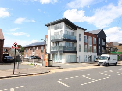 Flat to rent in Viscount House, Rochford Road, Southend-On-Sea SS2