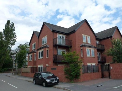 Flat to rent in West Point, Bruce Drive, West Bridgford NG2