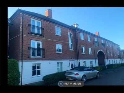 Flat to rent in White Clover Square, Lymm WA13