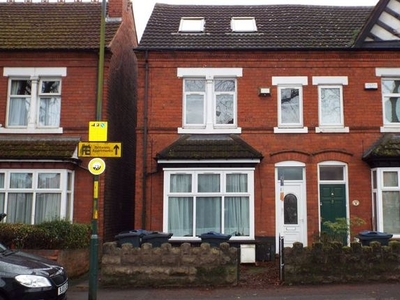 Maisonette to rent in Abbots Road, Kings Heath, Birmingham B14