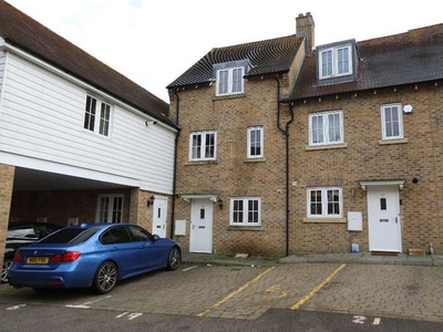 Property to rent in Flagstaff Court, Canterbury CT1