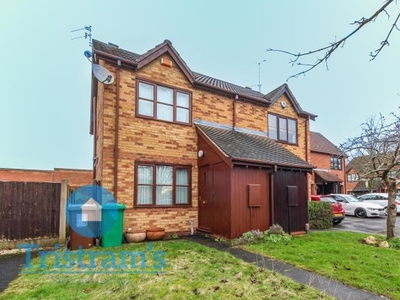 Semi-detached house to rent in Bedarra Grove, Lenton, Nottingham NG7
