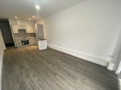 1 bedroom apartment for rent in Cowbridge Road East, Canton, Cardiff, CF5