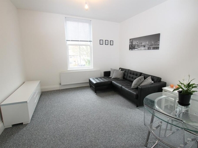 1 bedroom apartment for rent in Fishpond Drive, The Park, NG7