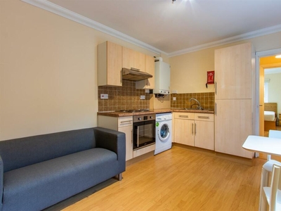 1 bedroom apartment for rent in Llantwit Street, Cardiff, CF24
