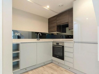 1 Bedroom Apartment Surrey Greater London