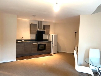 1 bedroom duplex for rent in Brindley Road, Manchester, Greater Manchester, M16