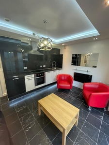 1 bedroom apartment for rent in The Parade, Roath, Cardiff, CF24