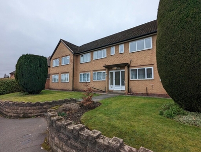 1 bedroom ground floor flat for rent in St Peters Croft, Driffold, Sutton Coldfield, B73