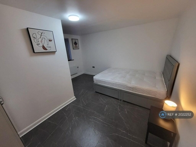 1 bedroom house share for rent in Blackhorse Road, Longford, Coventry, CV6