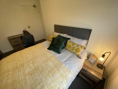 1 bedroom house share for rent in Rm 4,Bringhurst, Orton Goldhay, P`borough, PE2 5RZ, PE2