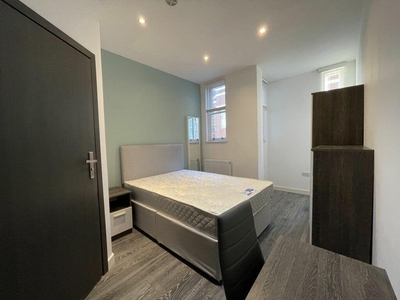1 bedroom house share for rent in Room 2, Flat 5, Priestgate, Peterborough PE1 1JL, PE1