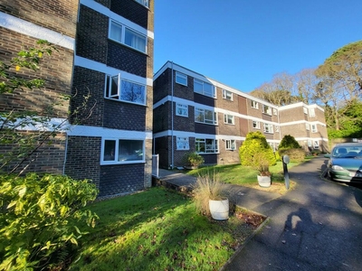 2 bedroom apartment for rent in Branksome Wood Road, Bournemouth, BH2