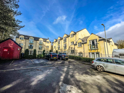 2 bedroom apartment for rent in Cherry Orchard Road, Lisvane, Cardiff, CF14