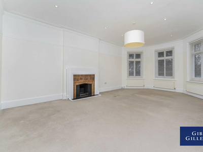 2 bedroom apartment for rent in North Common Road, W5