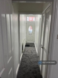 2 bedroom end of terrace house for rent in Kitchener Road, Selly Park, Birmingham, B29