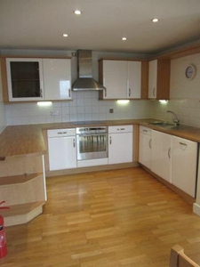 2 bedroom flat for rent in 134 Ropewalk Court, NG1, Nottingham - P00587, NG1