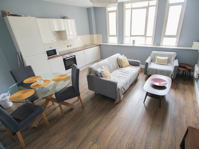 2 bedroom flat for rent in 25 Water Street, City Centre, Liverpool, L2