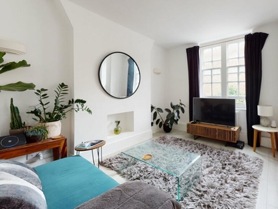 2 bedroom flat for rent in Beaufort Street, Chelsea, SW3