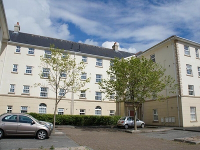 2 bedroom flat for rent in Emily Gardens, Plymouth, Devon, PL4
