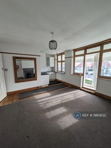 2 bedroom flat for rent in First Floor, Brighton, BN2