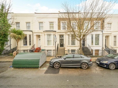 2 bedroom flat for rent in Medina Road, London, N7