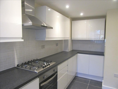 2 bedroom flat for rent in The Grange, The Knoll, Ealing, London, W13