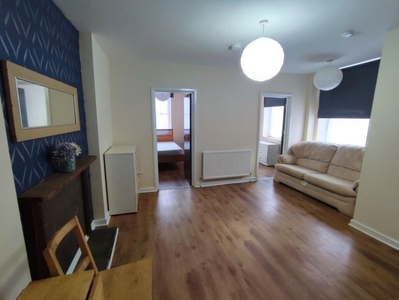 2 bedroom ground floor flat for rent in Carlisle Street, Cardiff(City), CF24