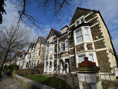 2 bedroom house for rent in 30-32 Oakfield Street, Cardiff, CF24